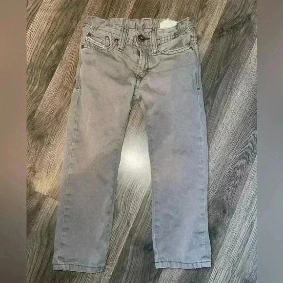 Bundle of Toddler Designer Diesel Jeans - Picture 3 of 9